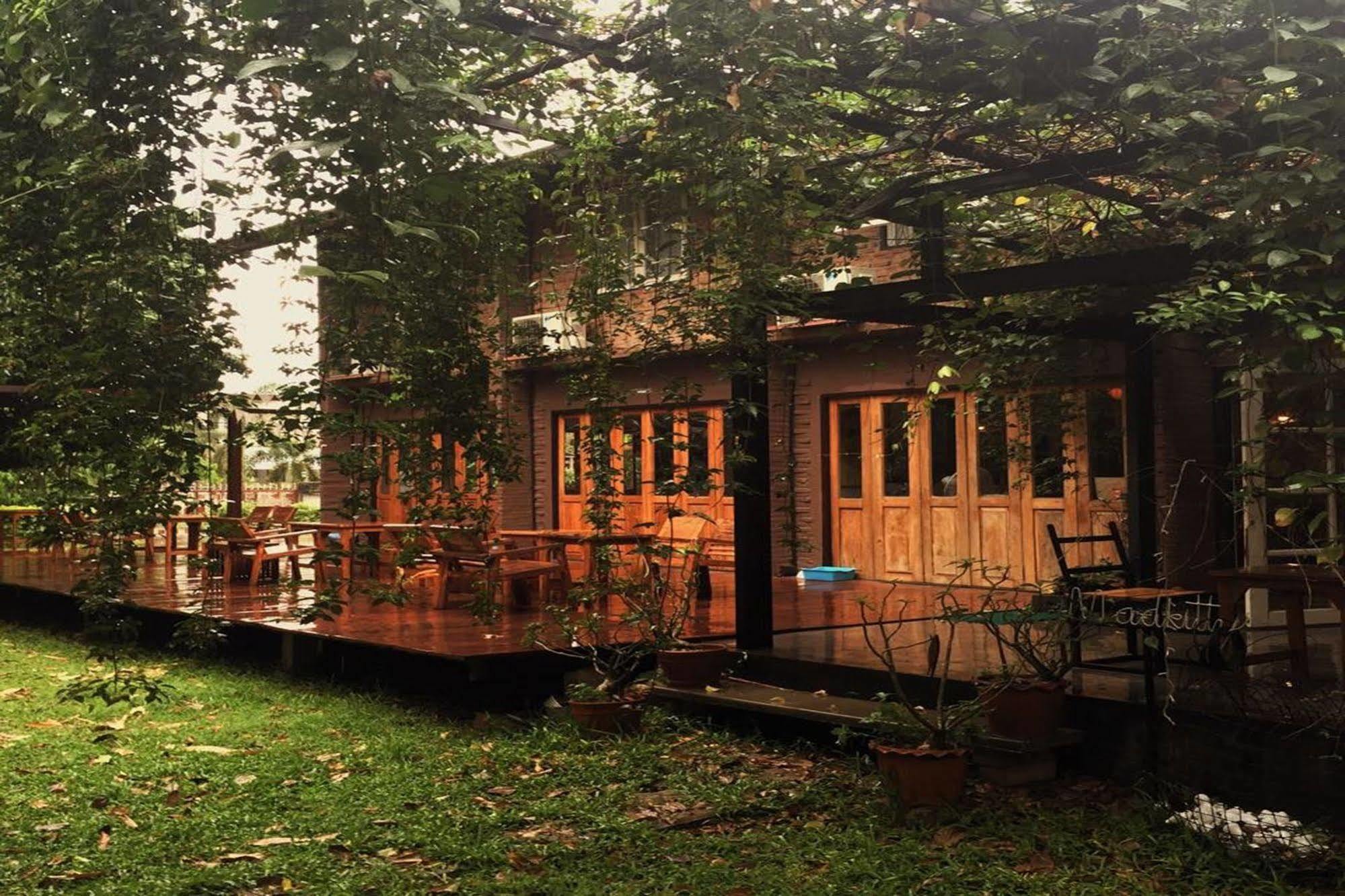 Srinual alojamiento Nan Exterior foto